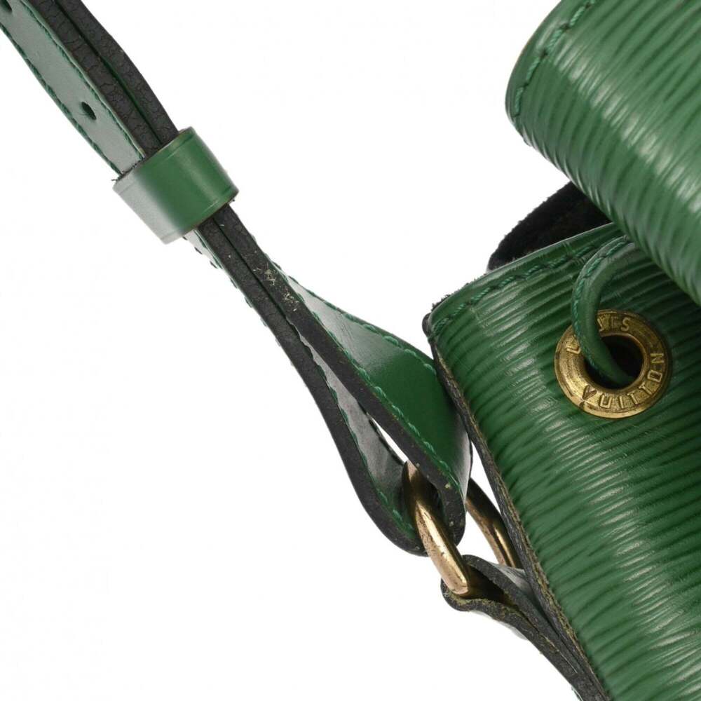 LOUIS VUITTON Louis Vuitton Epi Petit Noé Borneo Green M44104 Women's Leather... - Picture 5 of 11